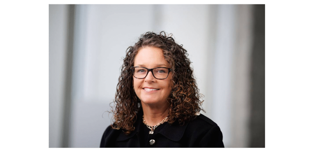 mary burchett headshot 10.25